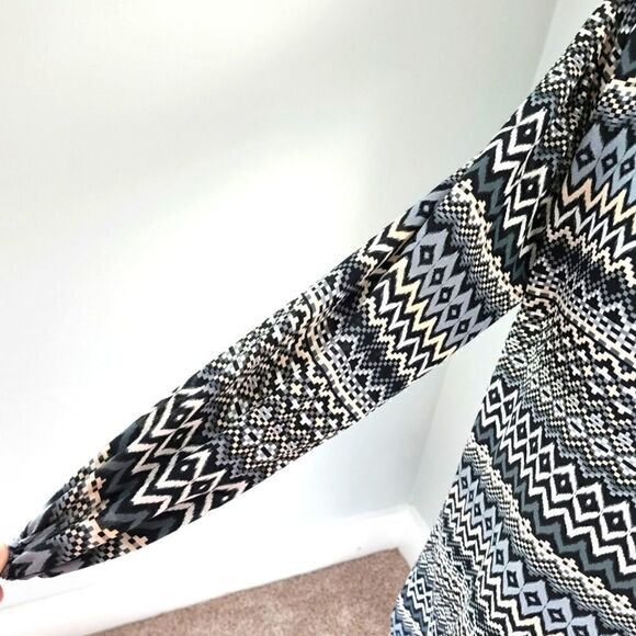 Nymph Women’s Pullover Lined Round Neck Midi Dress Size Small - Picture 3 of 10